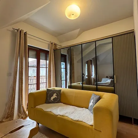 House With Fireplace & Jacuzzi * Skopje