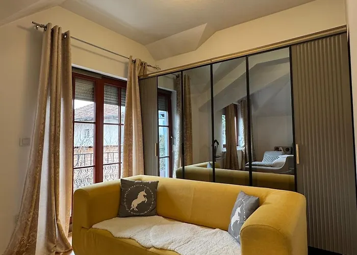 House With Fireplace & Jacuzzi * Skopje