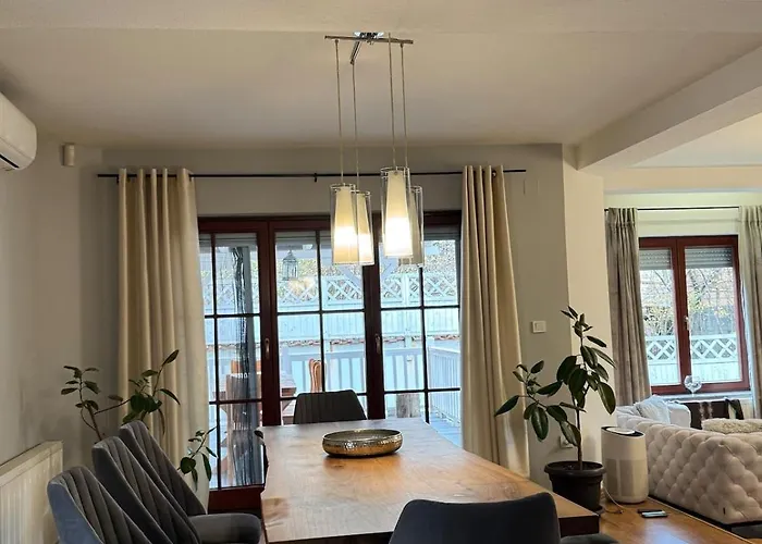 Vila House With Fireplace & Jacuzzi